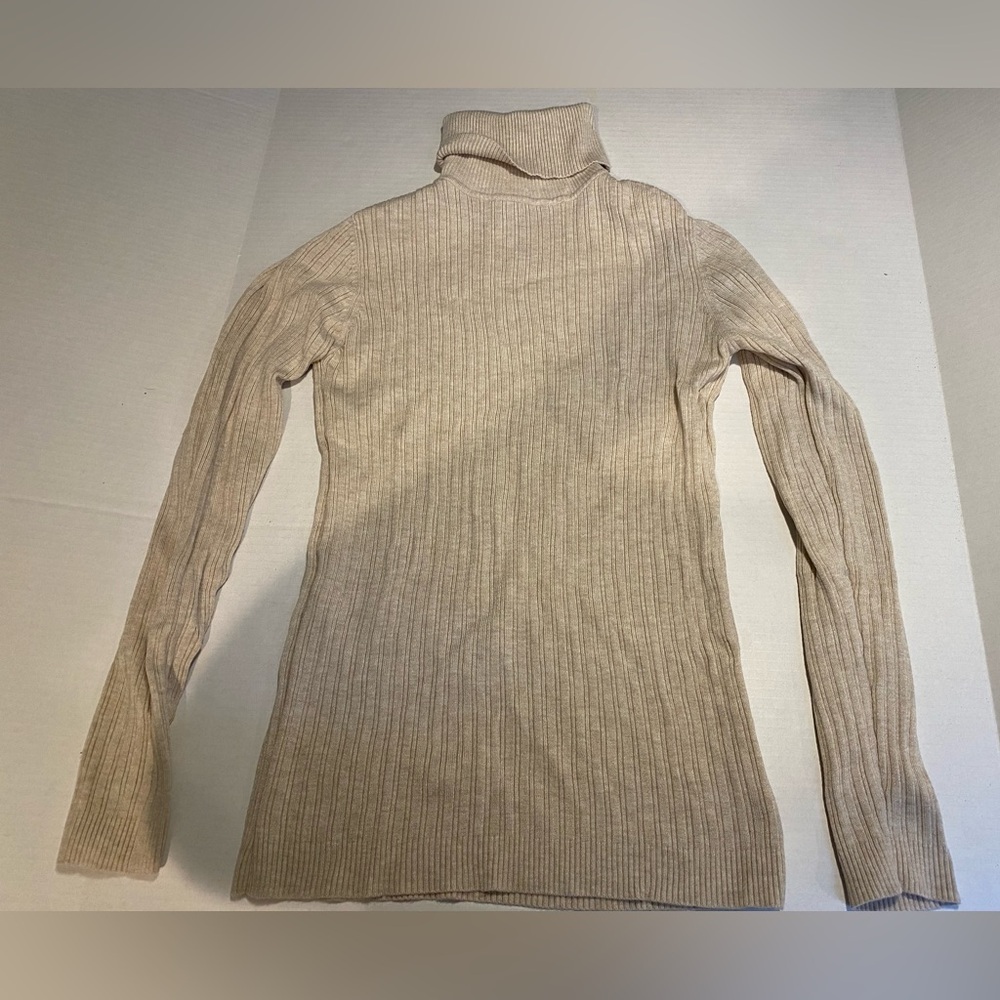 Women’s long sleeve George Medium Tan turtleneck sweater 8-10